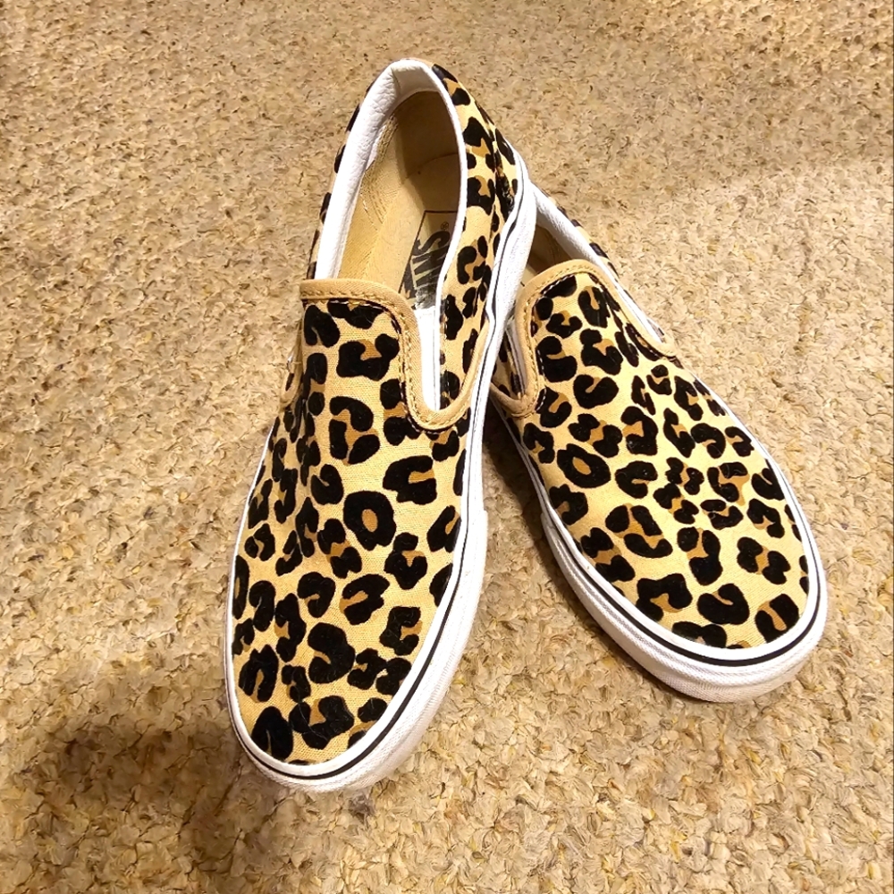 Cand Leopard Print slip on